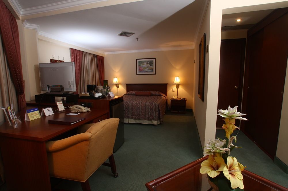 Hotel Marainn Puerto Ordaz Exterior foto